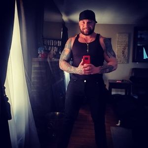 Meet your Posher, Christopher